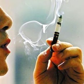 丟掉吧，吸煙也會引發(fā)白內障！
