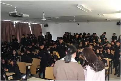 關(guān)注大學生視力健康，普瑞眼科走進河南司法警官職業(yè)學院