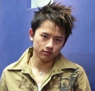 網(wǎng)曝鹿晗韓庚吳亦凡舊照！全能愛(ài)豆誰(shuí)更辣眼？