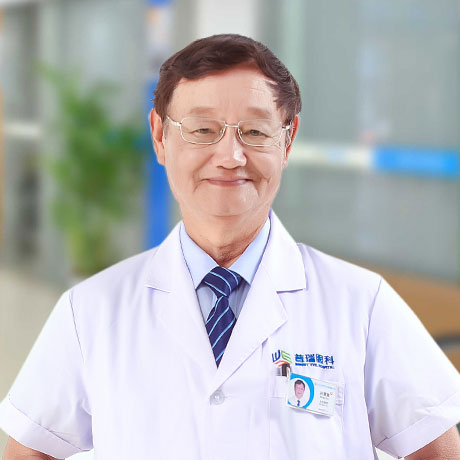 角膜塑形鏡元旦大放“價(jià)”，  控制近視度數(shù)增長就選TA