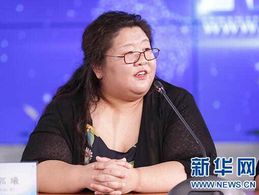 角膜塑形鏡元旦大放“價(jià)”，  控制近視度數(shù)增長就選TA
